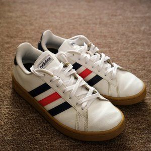 Adidas men's Grand Court shoes white blue red
